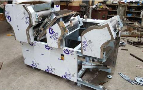 noodle machine